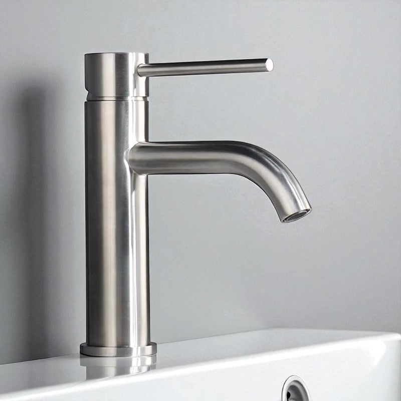 Robinet de salle de bain en inox brossé – mitigeur finition or rose élégante