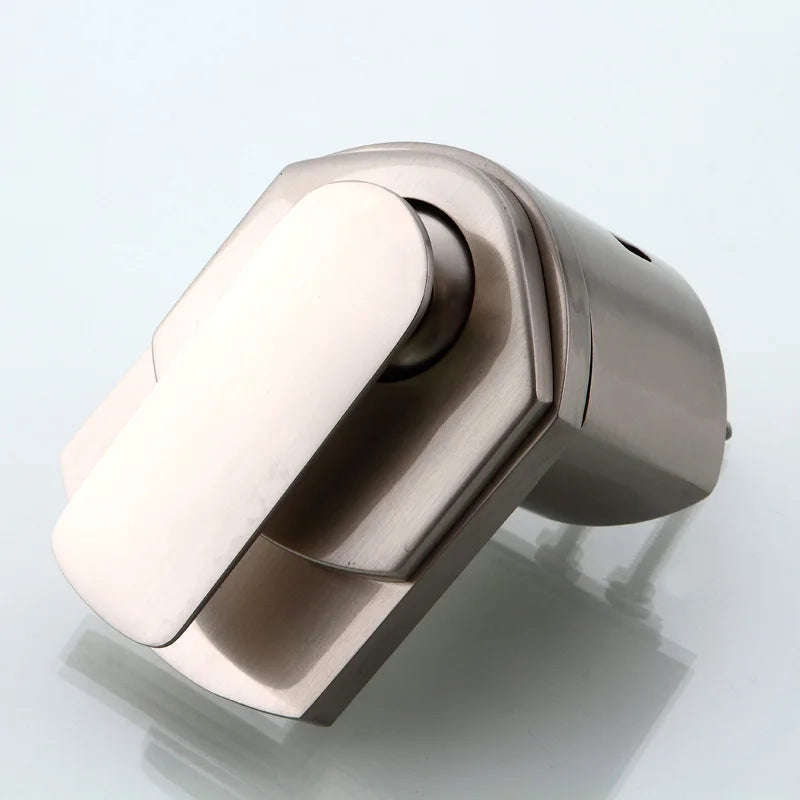 Robinet de salle de bain cascade en laiton – finition premium
