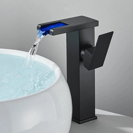 Robinet de salle de bain cascade LED en inox – éclairage tricolore