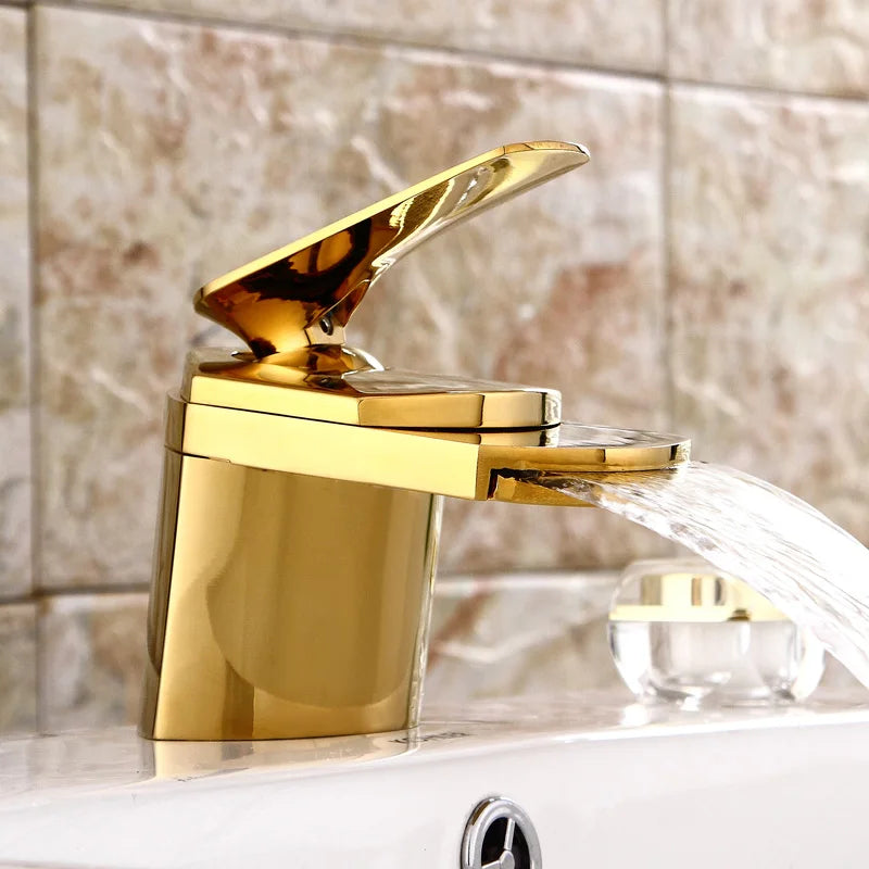 Robinet de salle de bain cascade en laiton – finition premium