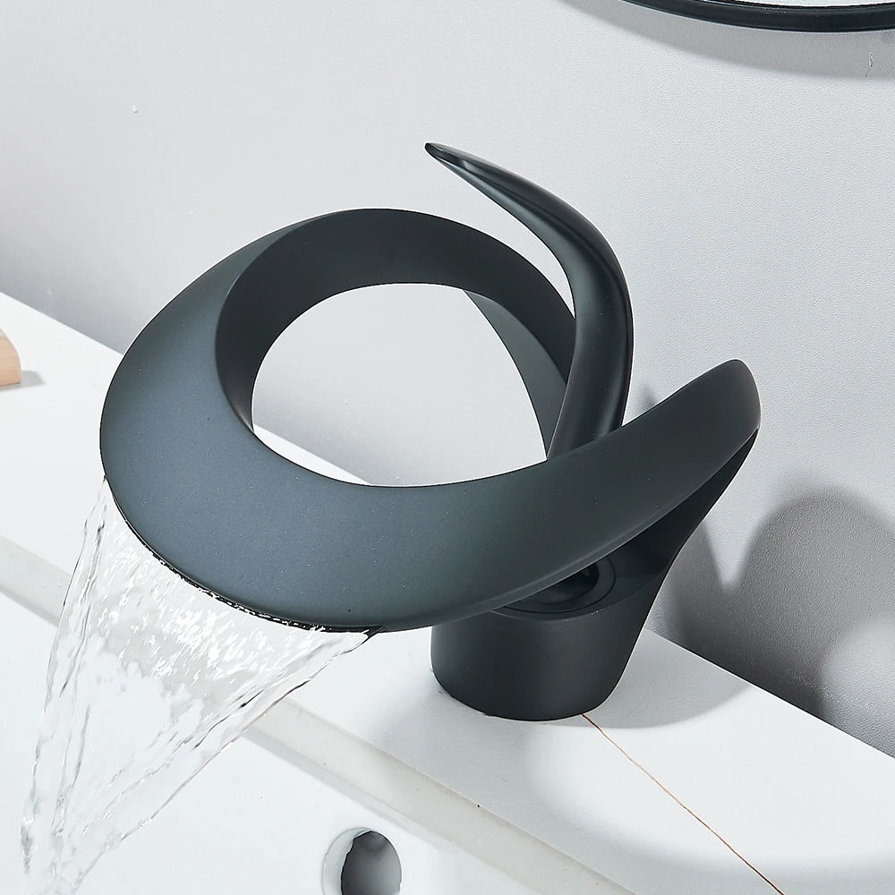 Robinet de salle de bain cascade design – Mitigeur en laiton durable