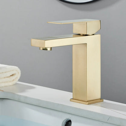Robinet de salle de bain moderne en inox – versions courte et haute