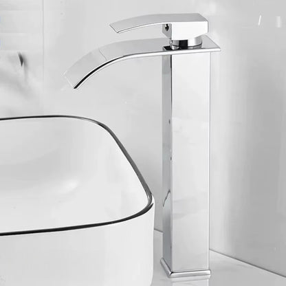 Robinet de salle de bain cascade inox – design moderne et durable