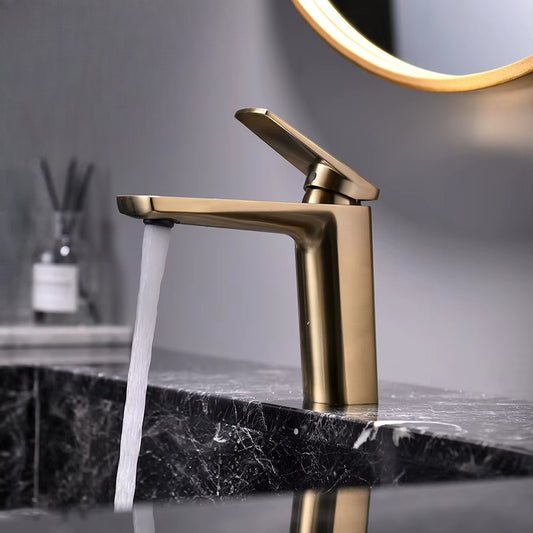 Robinet de salle de bain premium en laiton – mitigeur moderne et durable