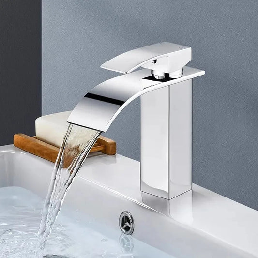 Robinet de salle de bain cascade inox – design moderne et durable - Fluens