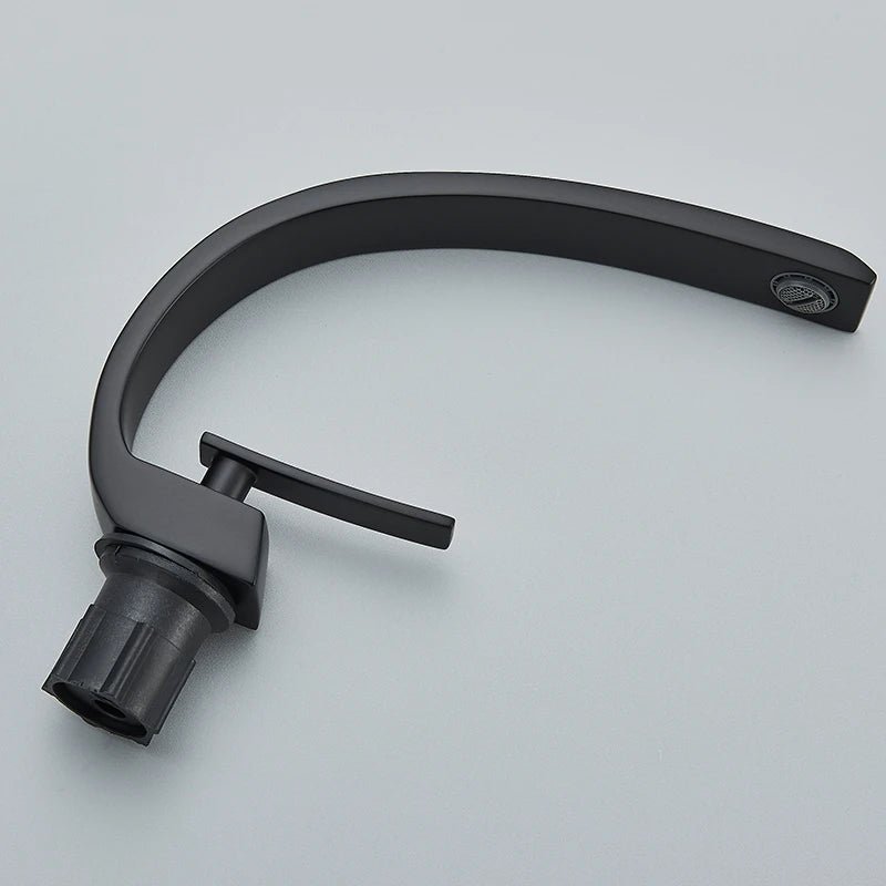 Robinet de salle de bain en laiton – design courbé luxueux - Fluens