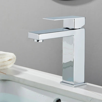 Robinet de salle de bain moderne en inox – versions courte et haute - Fluens