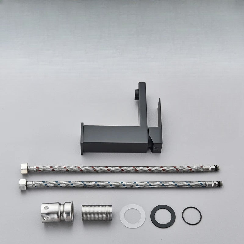 Robinet de salle de bain moderne en inox – versions courte et haute - Fluens