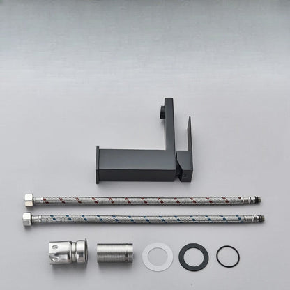 Robinet de salle de bain moderne en inox – versions courte et haute - Fluens